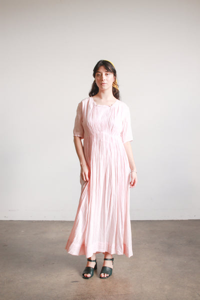 1910s Soft Pink Silk Crepe Smocked Dress