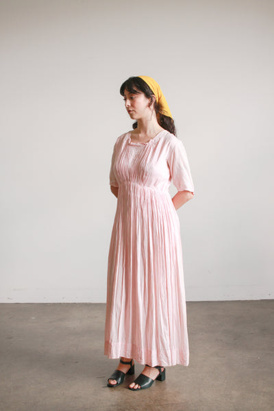 1910s Soft Pink Silk Crepe Smocked Dress