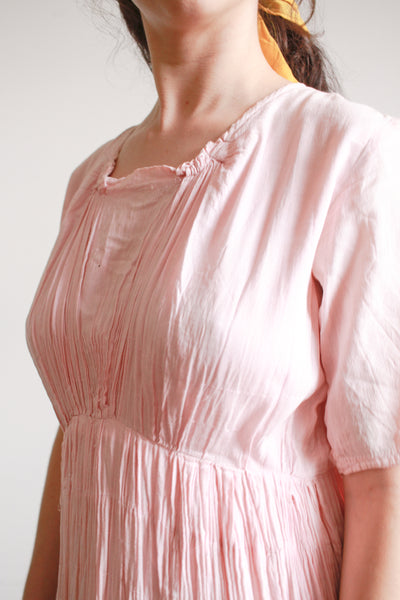 1910s Soft Pink Silk Crepe Smocked Dress