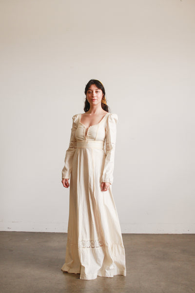 1970s Cream Boho Long Sleeve Dress