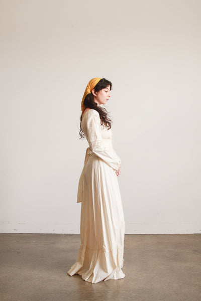 1970s Cream Boho Long Sleeve Dress