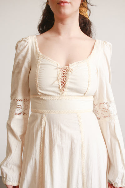 1970s Cream Boho Long Sleeve Dress