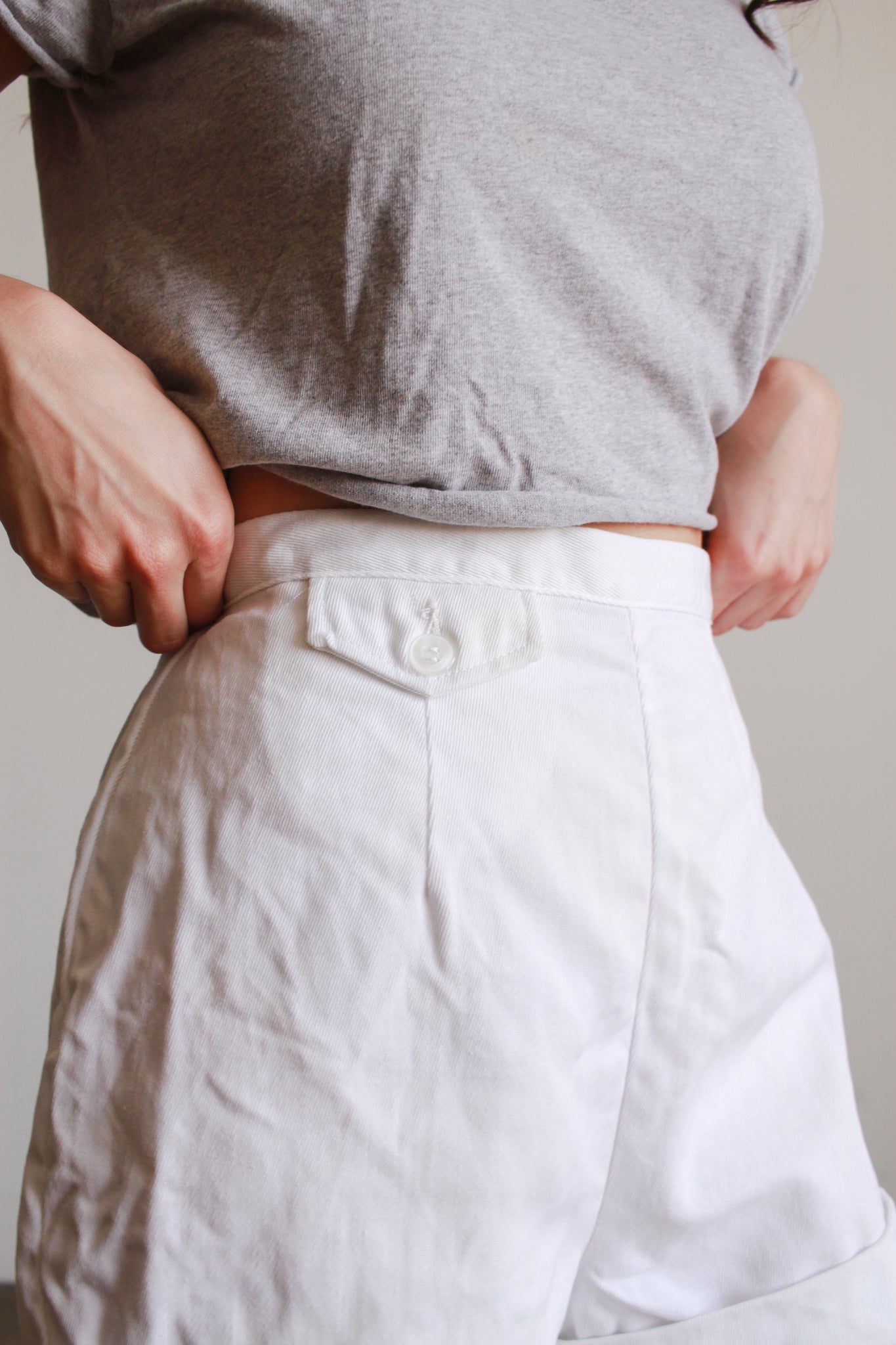 1950s White Cotton Pocket Highwaist Shorts