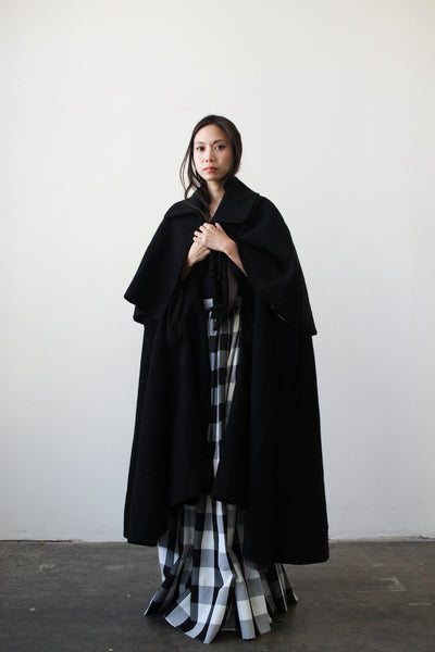 Victorian Black Ribbed Heavy Wool Cape