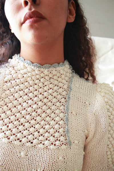 1980s White Popcorn Knit Swearer