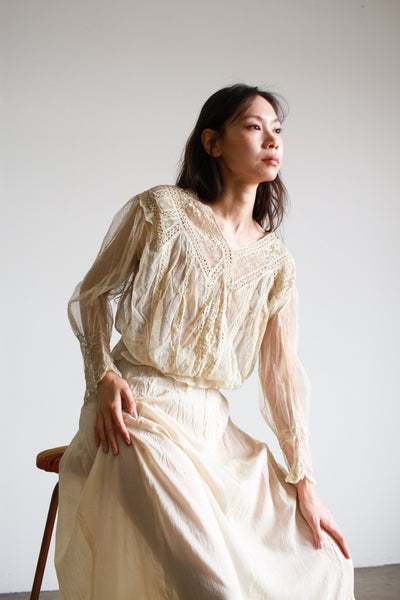 Victorian Mesh Lace Ecru Bodice