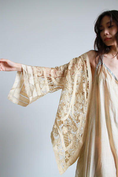 Antique Victorian Battenberg Tape Lace Ecru Duster