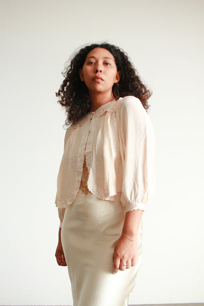 1940s Blush Silk Embroidered Bed Jacket