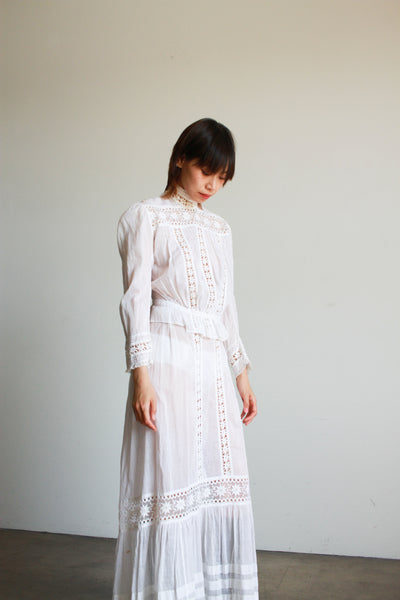 1910s Edwardian Cotton Eyelet Embroidered Lawn Set
