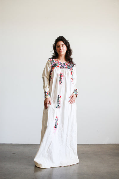 1970s White Mexican Embroidered Long Sleeve Dress