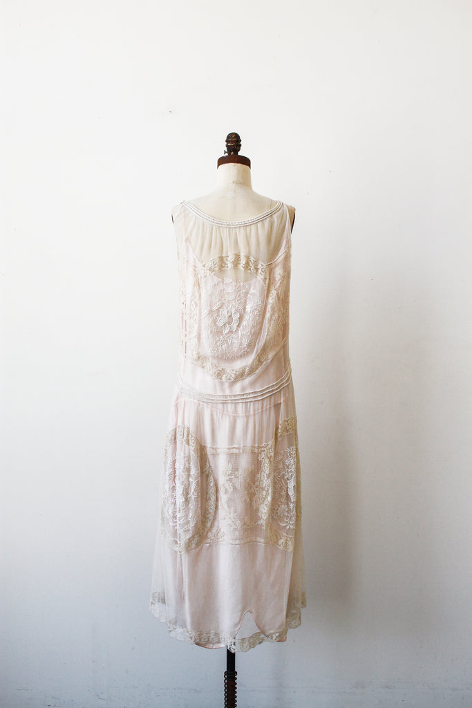1920s Net Lace Medallion Floral Embroidered Dress – Blossom Vintage