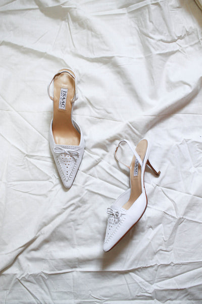1990s Isaac White Pointed Slingback Mules | 37 1/2