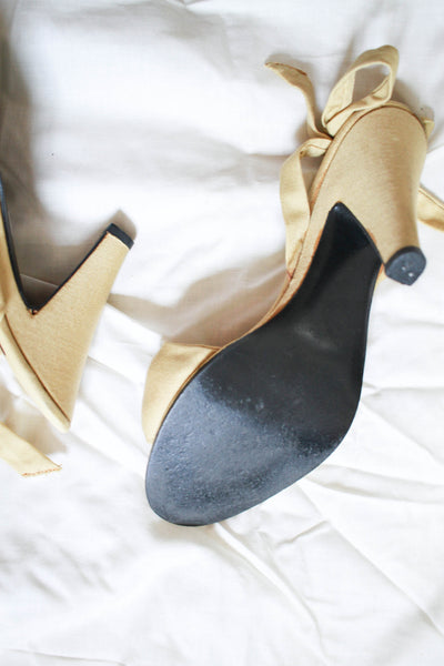 1950s Jacques Cohen Tuscan Yellow Heels | 37