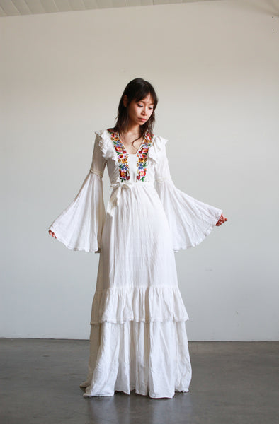 1970s Indian White Gauzy Embroidered Bell Sleeve Dress