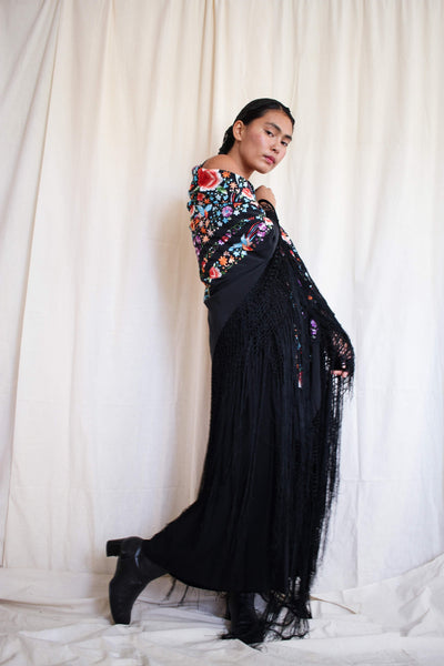 1920s Heavy Embroidered Silk Fringe Shawl