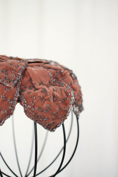 1950s Velvet Mauve Beaded Hat