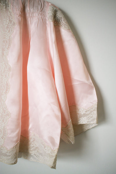 1940s Pink Satin Bed Jacket