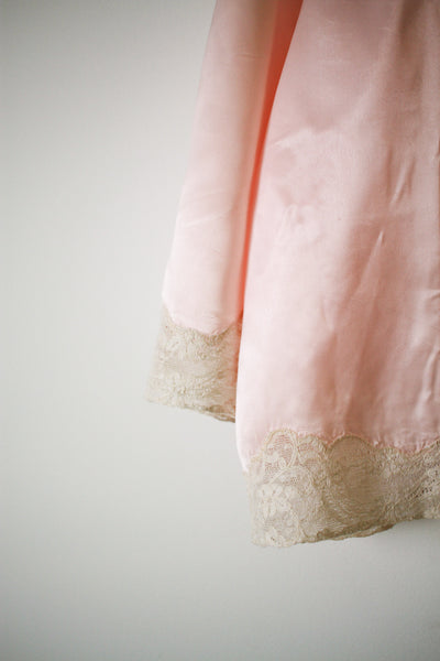 1940s Pink Satin Bed Jacket
