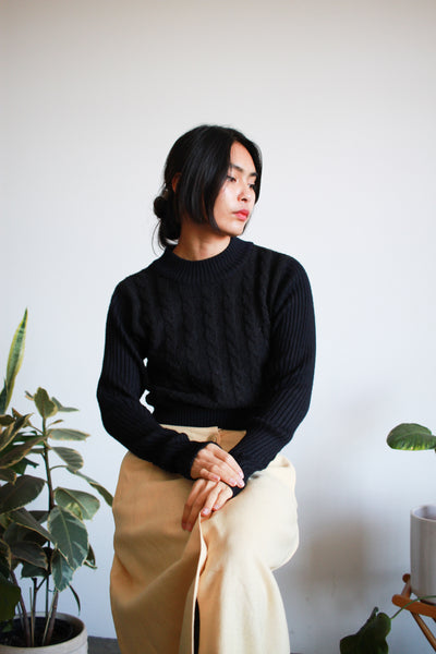 1980s Black Cableknit Crop Sweater
