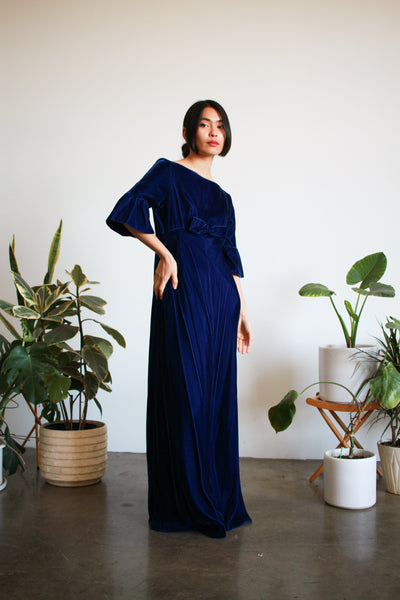 1960s Sapphire Velvet Scoop Neck Dress