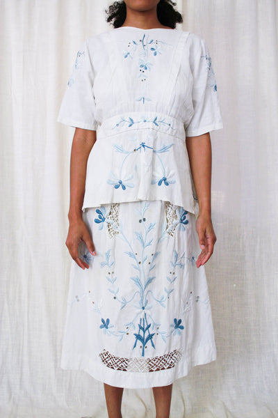 Edwardian Embroidered Linen Walking Set