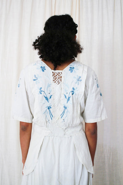 Edwardian Embroidered Linen Walking Set