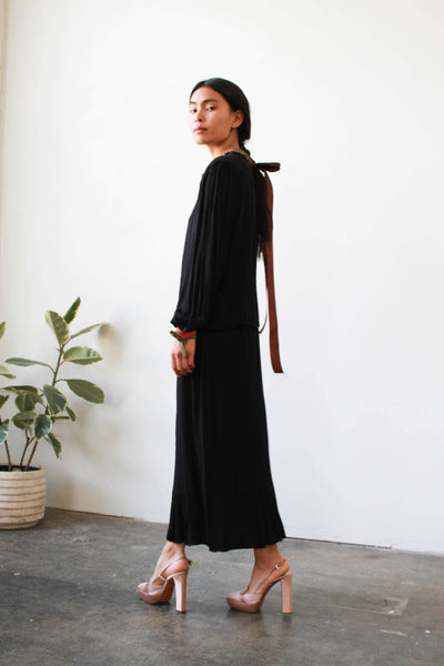 1930s Black Crepe Collared Dropwaist Dress